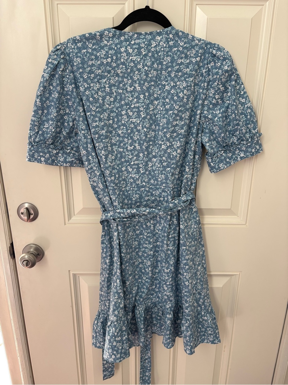 Draper James Reba Wrap Dress Size 10 - Picture 6 of 6